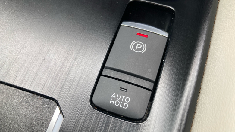 Nissan Qashqai 1.3 DiG-T MH 158 Tekna 5dr Xtronic Petrol Hatchback